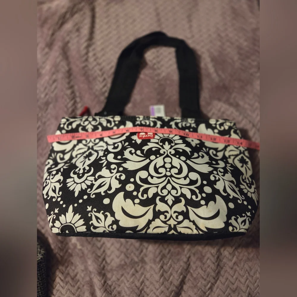 Igloo Black and White Patterned Women's Insulated Bag - Picture 7 of 9